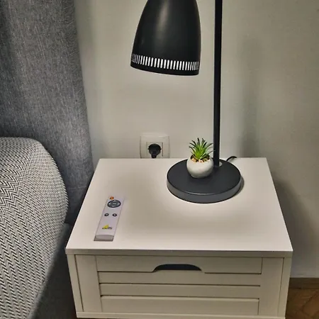 Apartment Marla *