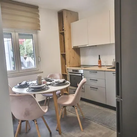 Marla Apartment Rijeka